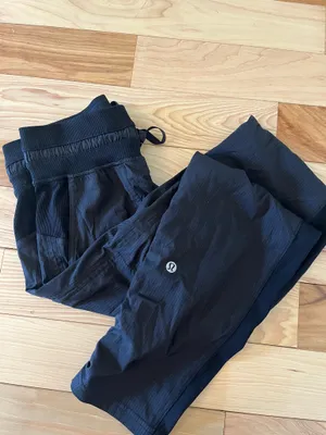 Lululemon Dance Studio Crop thumbnail 3