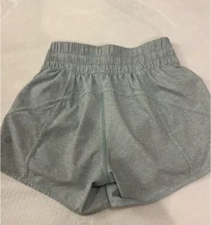 Lululemon High-Rise Shorts thumbnail 2