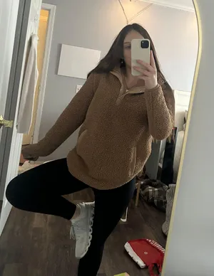 brown sweater thumbnail 1