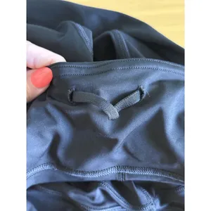 Lululemon Fast Free Tight‎ Legging 25" Inseam LW5BXQS Size 4 Black Shiny Pockets thumbnail 4