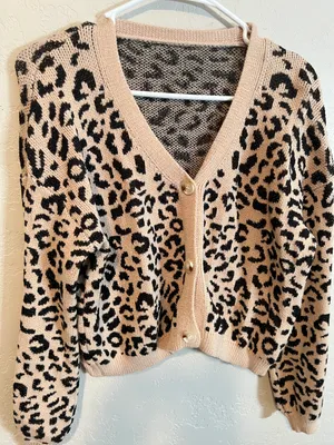 Cardigan thumbnail 4