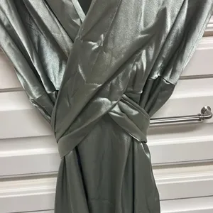 Cupshe Green Maxi Wrap Dress thumbnail 4