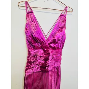 NWT AIIFOS Magenta Pink Surplice V-Neck Sleeveless Pleated Metallic Maxi Dress 2 thumbnail 4