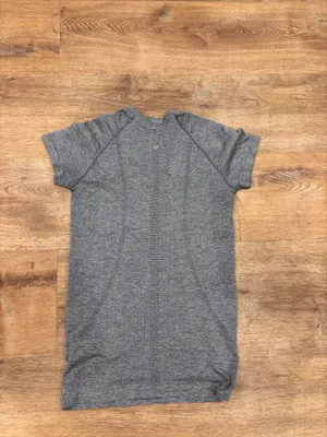 Lululemon Grey Short Sleeve Swiftly Tech thumbnail 2