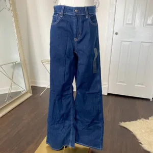NWT American Eagle Dreamy Drapey Stretch Super High-Waisted Baggy Wide-Leg Jeans thumbnail 4