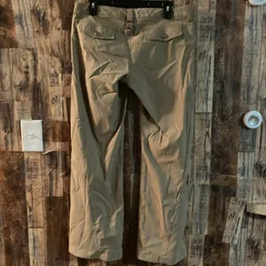 Athleta Dipper Nylon Cargo Hiking Pants Kahki Low Rise Women's Bootcut thumbnail 5