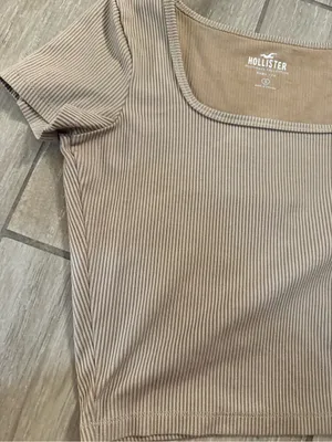 Hollister Ribbed Square-Neck Crop Top in Taupe thumbnail 3