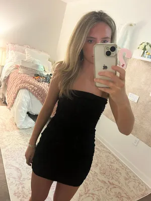 Dress thumbnail 1