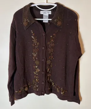 Vintage Victoria Jones Beaded Floral Button Cardigan Brown Size‎ Petite Large thumbnail 1
