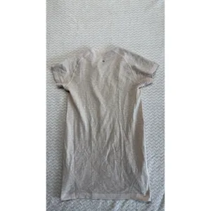 Lululemon Swiftly Tech Short Sleeve Pink Geo Jacquard Activewear Top Size 6 thumbnail 3