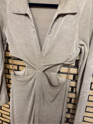 Mable tan cut out midi dress size large thumbnail 4