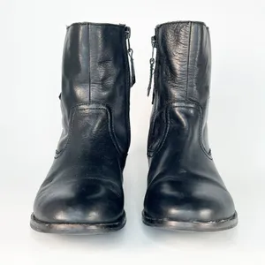 Aldo Black Leather Moto Motorcycle Buckle Ankle Boots Booties Women 7.5 thumbnail 2
