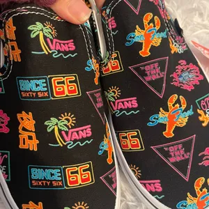 Rare Vans Market Black/ Neon Slip On seafood lobster Chinese characters sneakers thumbnail 7