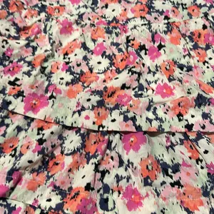 Universal Threads Target Floral tiered skirt size‎ small thumbnail 2