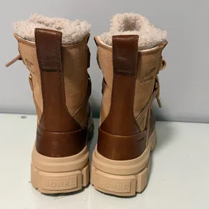 SOREL TÍVOLI Women's Brown and Cream Winter Boots thumbnail 6