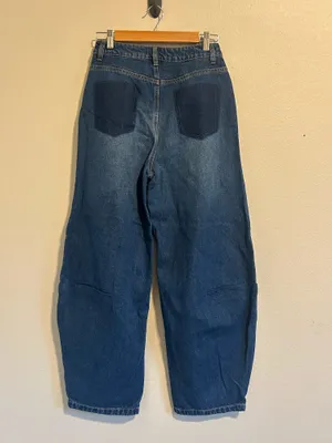 Commence NWT Trendy Mid-Waisted Denim Curved-Leg Pants Small thumbnail 7