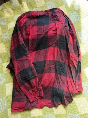 American Eagle Outfitters Red and Black Plaid Flannel Shirt thumbnail 5