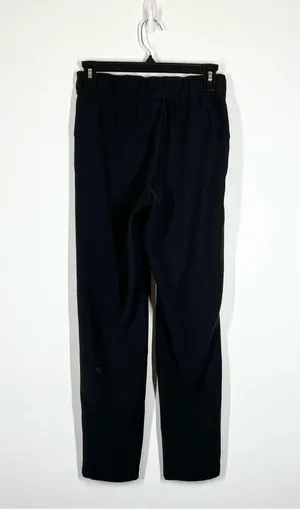 Lululemon On The Fly Pant Woven 27” Size 2 thumbnail 4