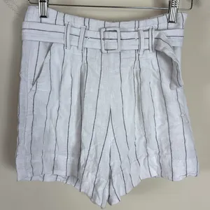 Abercrombie & Fitch Linen Belted High Waist‎ Black & White Stripe Shorts Sz Sml thumbnail 1