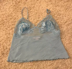 Victorias Secret Sleeping Top Size Medium thumbnail 1