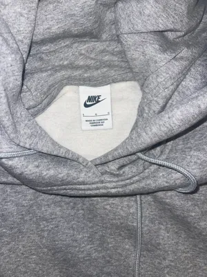 Nike NWOT  Hoodie thumbnail 3
