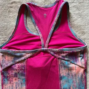 Ivivva Women’s Tank Top Open Back Blue/Pink Built in‎ Bra Size Xs thumbnail 3