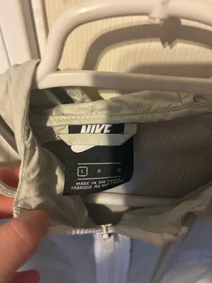 Nike Windbreaker Jacket thumbnail 3