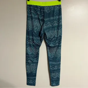 Nike Pro Women's‎ Size Medium Green Geometric Print Dri-Fit Leggings thumbnail 12