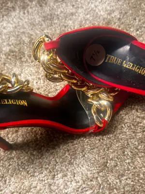 True Religion Elegant RedPatent High Heel Sandals w/Gold Chain Accents free gift thumbnail 12