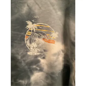 NWOT Disney Parks Lilo & Stitch Musical Stitch Hawaiian Blue Tie Dye Crewneck L thumbnail 2