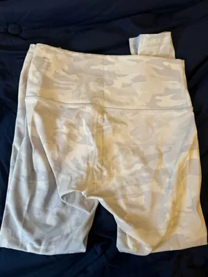 Lululemon Ribbed White Camo Leggings thumbnail 2