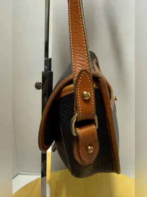 Dooney & Bourke Vtg Black Pebbled All Weather Leather Calvary Saddle Bag Brass thumbnail 6