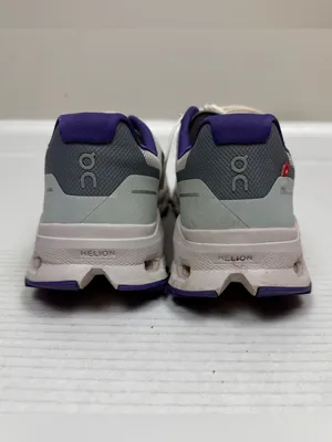 On Cloud Cloudvista Women's 'Frost Mineral Trail' Running Shoes Size 8.0 thumbnail 4