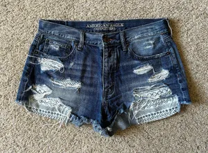 American Eagle Vintage Hi-Rise Festival shorts thumbnail 1