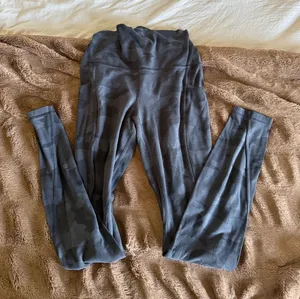 Camp Lululemon Leggings Align thumbnail 1