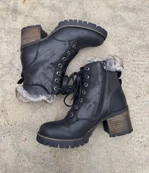 Steve Madden Fur Boots thumbnail 1