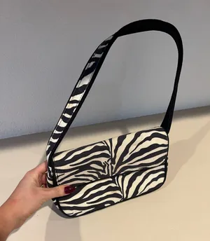 JustFab Glassons Zebra Shoulder Bag thumbnail 2