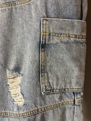 Avec Les Filles RIOU High Rise Wide Leg Cargo Jeans Tunnel Destructed Wash SZ 27 thumbnail 7