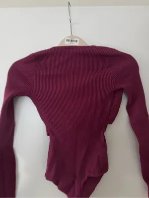 Abercrombie & Fitch Maroon Ribbed Long-Sleeve Sweater Bodysuit thumbnail 12