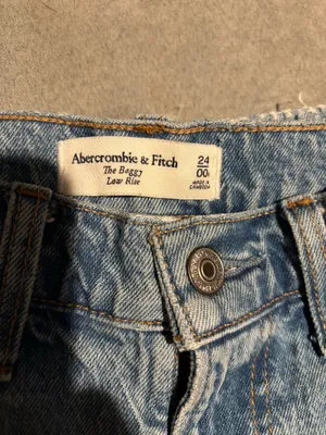 Abercrombie Jeans thumbnail 2
