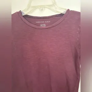 American Eagle Long Sleeve Tee Size XS Cotton Modal thumbnail 9