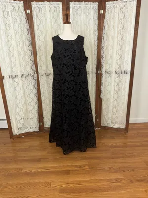 Beautiful Barisal Flocked Velvet Mother of The Bride Gown thumbnail 3