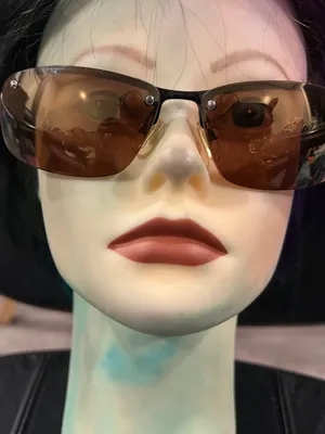 Harley-Davidson Women's Shield Sunglasses with Brown Lenses thumbnail 1