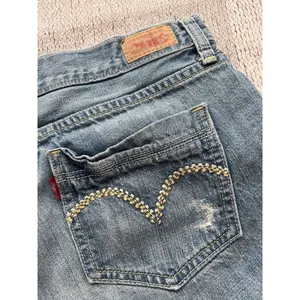 Levi's Jeans Shorts Juniors Size‎ 9 Distressed Cuffed Cotton Blue Denim thumbnail 8