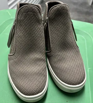 Steve Madden click knit wedge sneaker 6.5 thumbnail 1