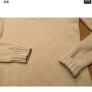 Vtg Banana Republic Women S/M Camel V-neck Sweater thumbnail 4