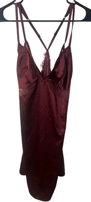Wm Large Satin Lingerie Lace Red Chemise Nightgown Sleepdress Romantic Goth Sexy thumbnail 1