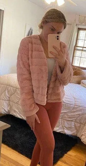Pink Jacket Size M thumbnail 1