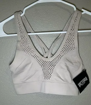 NEW Victoria’s Secret Mesh Seamless Strappy Back Sports Bra Women’s Size Small thumbnail 1