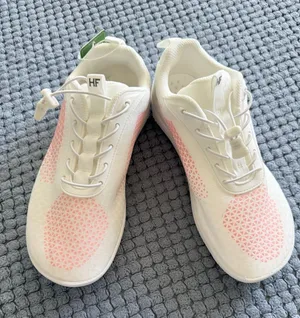 Rare Hike footwear Theora Ergonomic Nonslip Barefoot Shoes sneaker unisex W 7.5 thumbnail 1